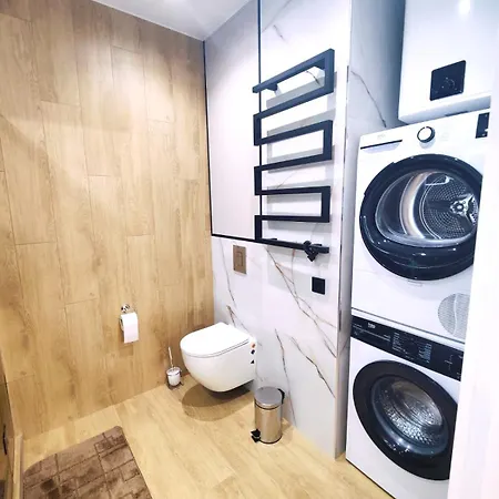 Apartment на літературній *