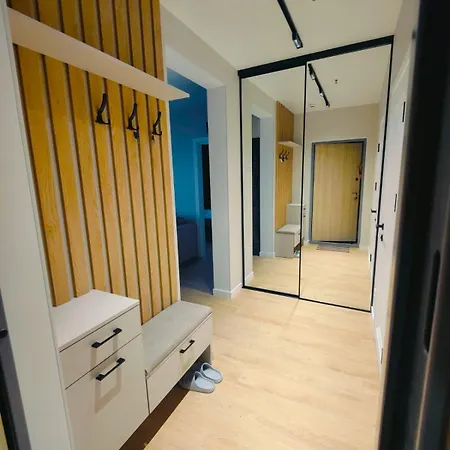 Apartment на літературній *